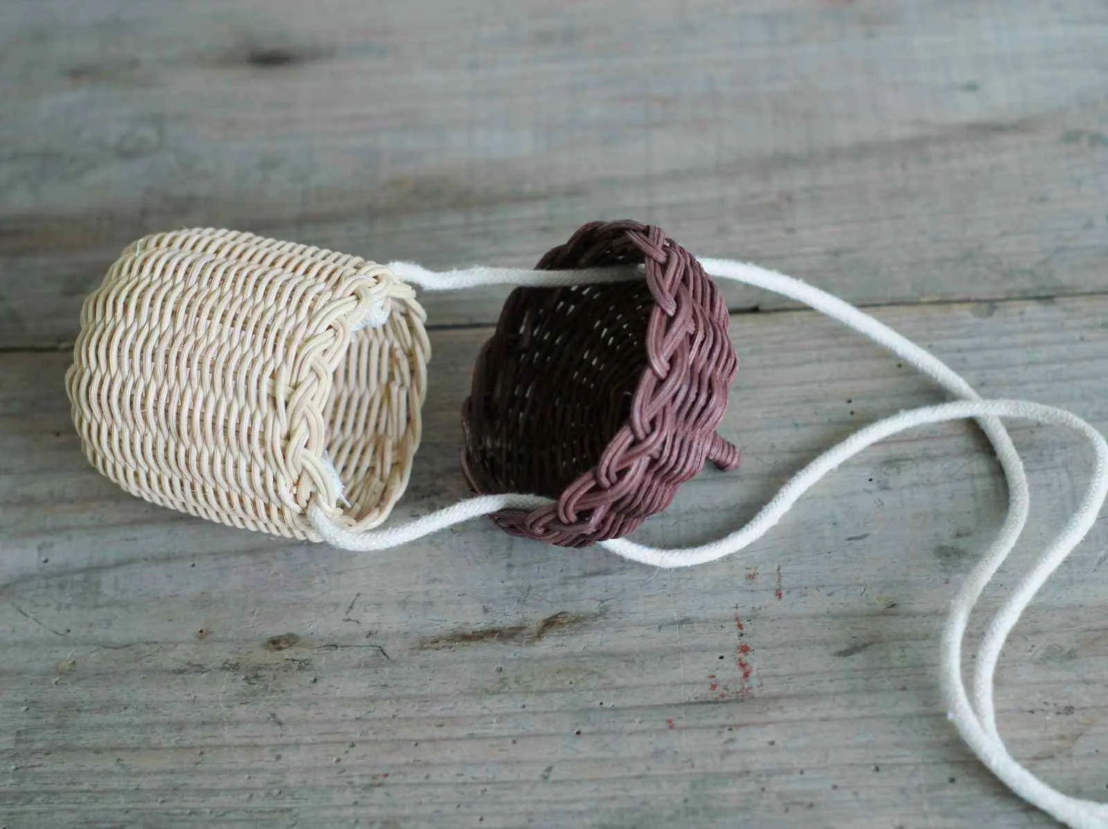 Acorn Basket Bag