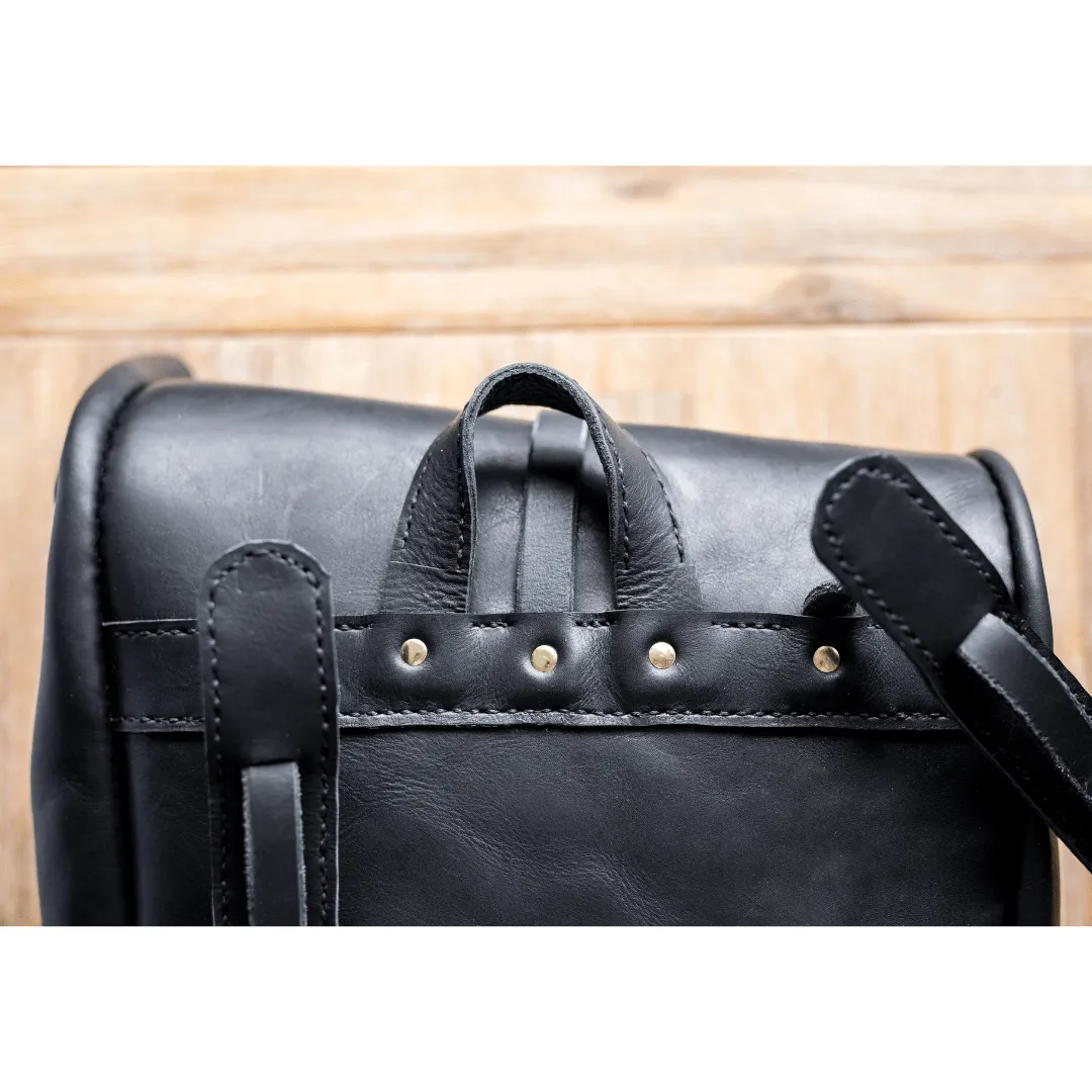 Classic Leather Noah Backpack - Black Edition