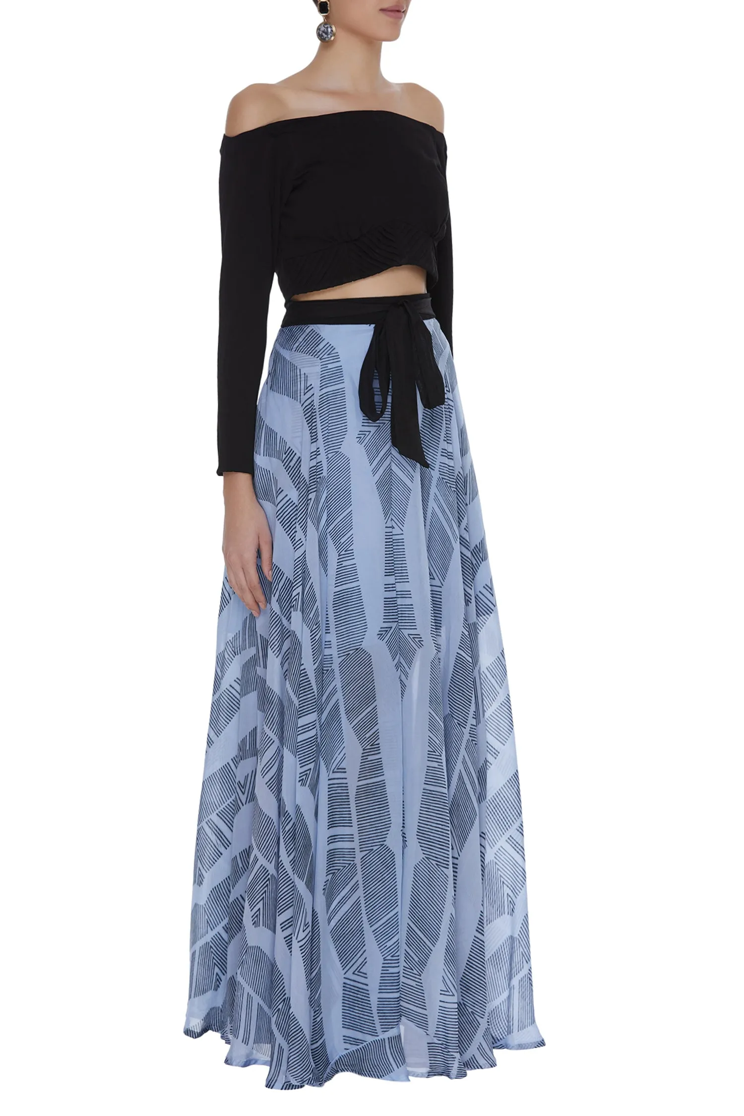 Geometric Printed Skirt With Pockets & Off-Shoulder Top