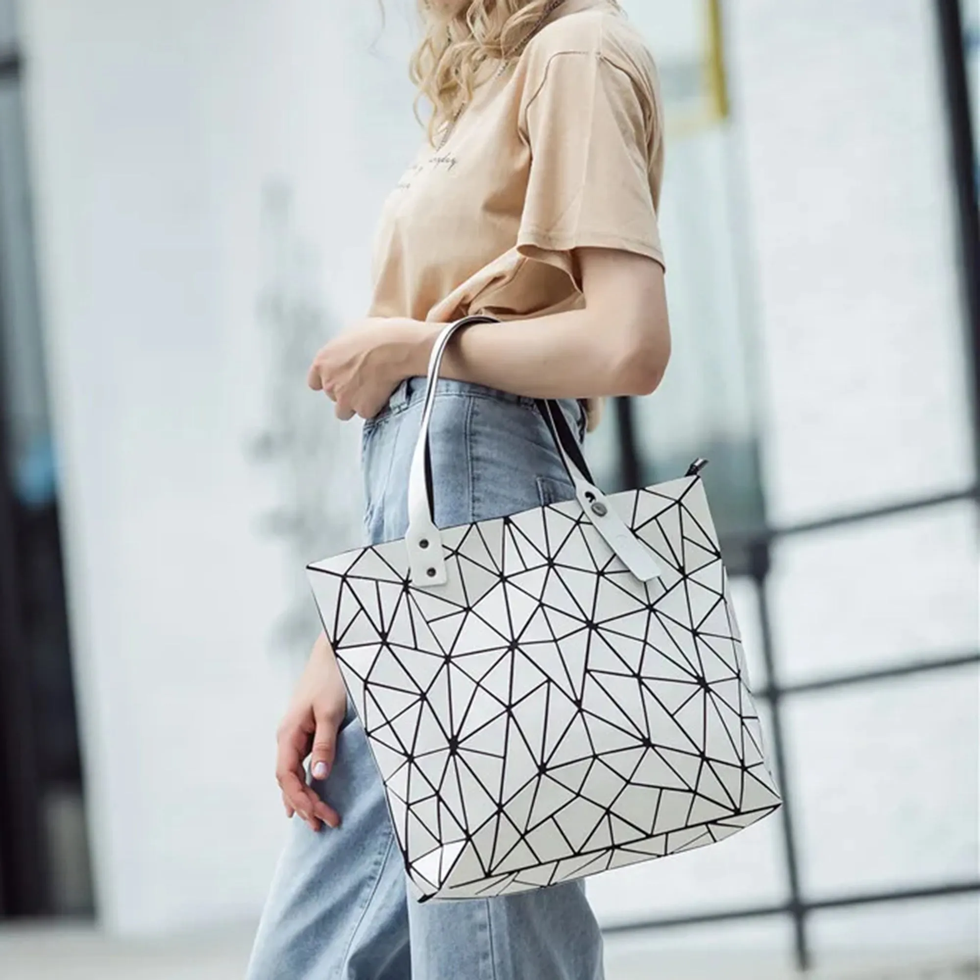 Luxury Bao Bao Beach Tote, Shopping Bag, & Versatile Handbag