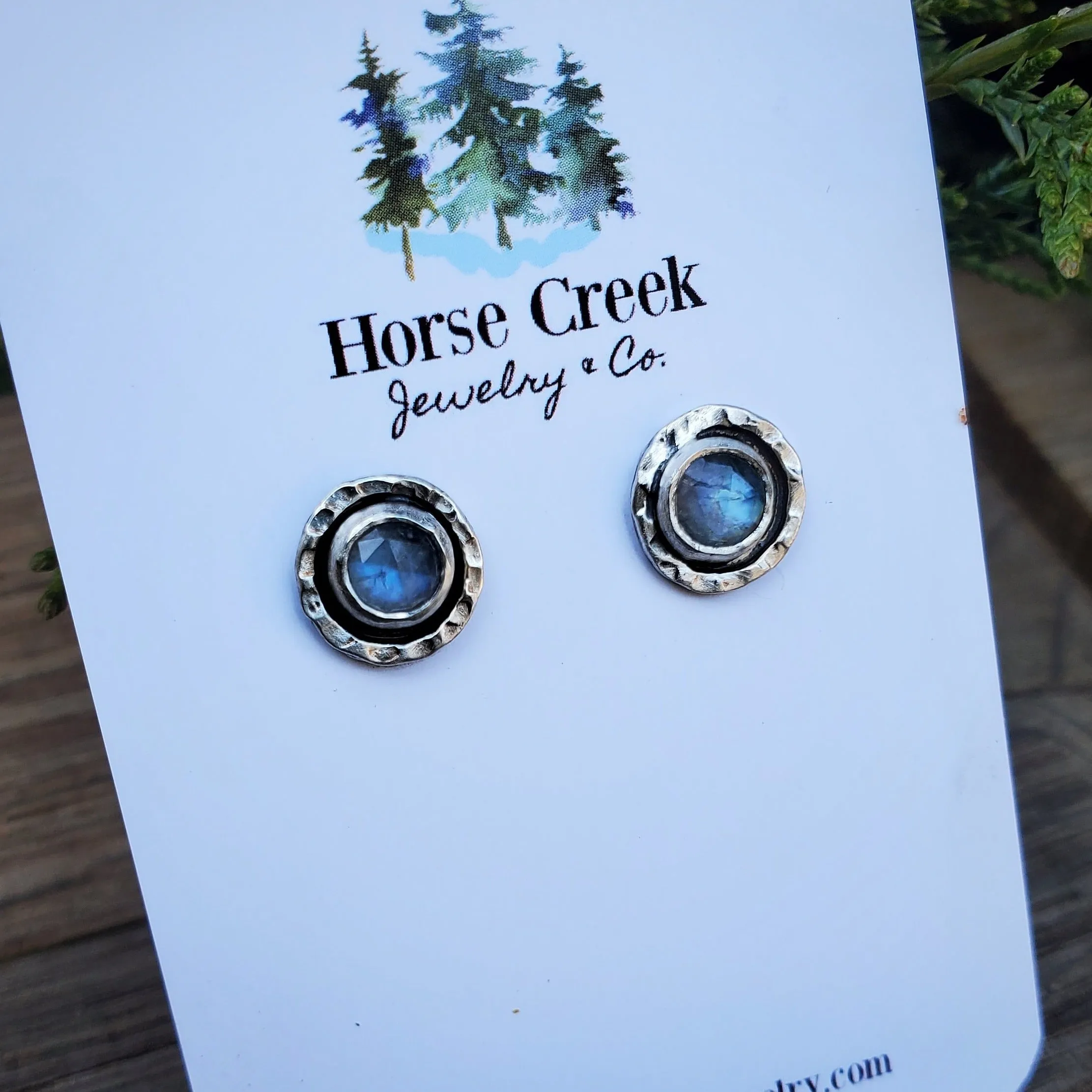 MOON Horizon Studs