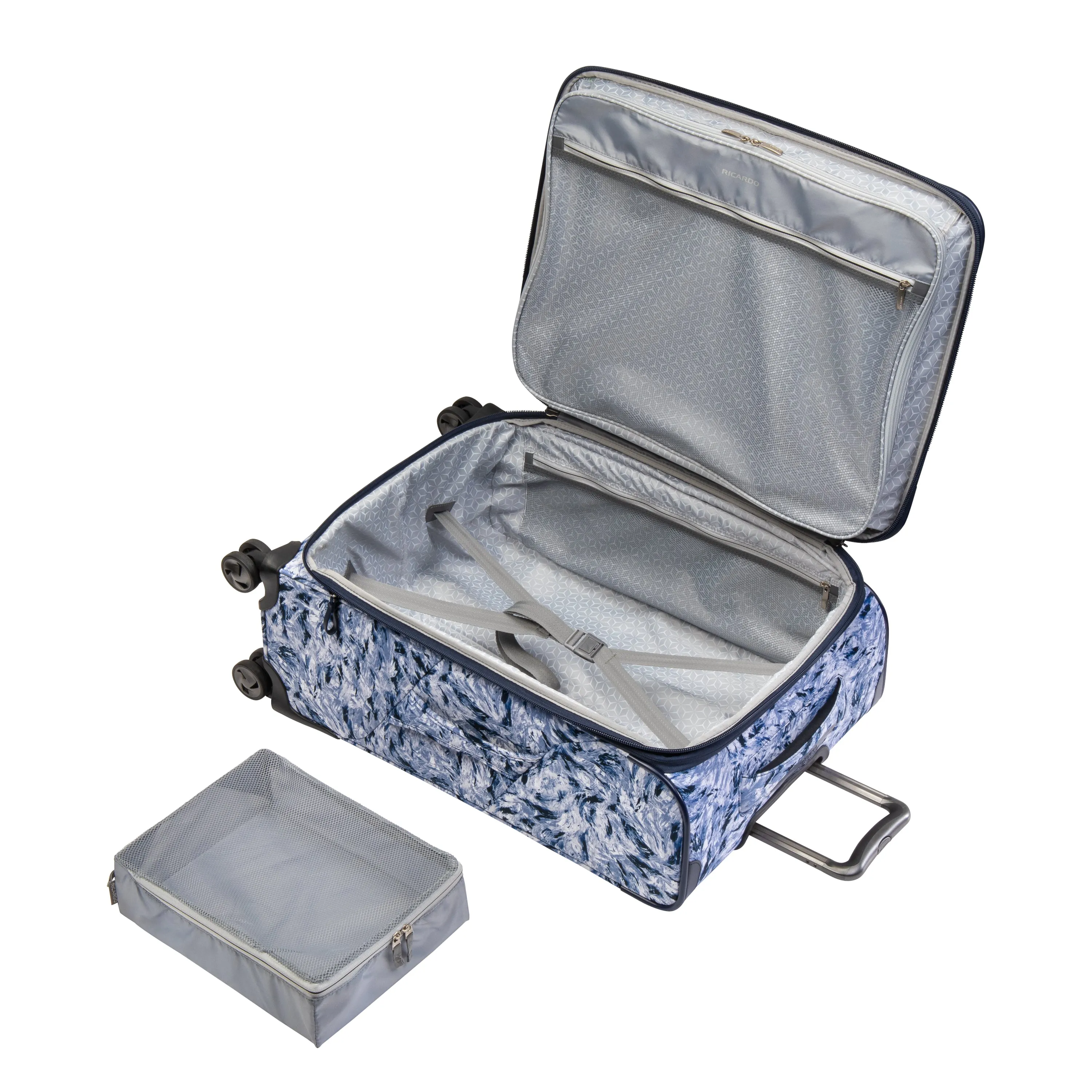 Seahaven 2.0 Softside Medium Check-In Expandable Spinner