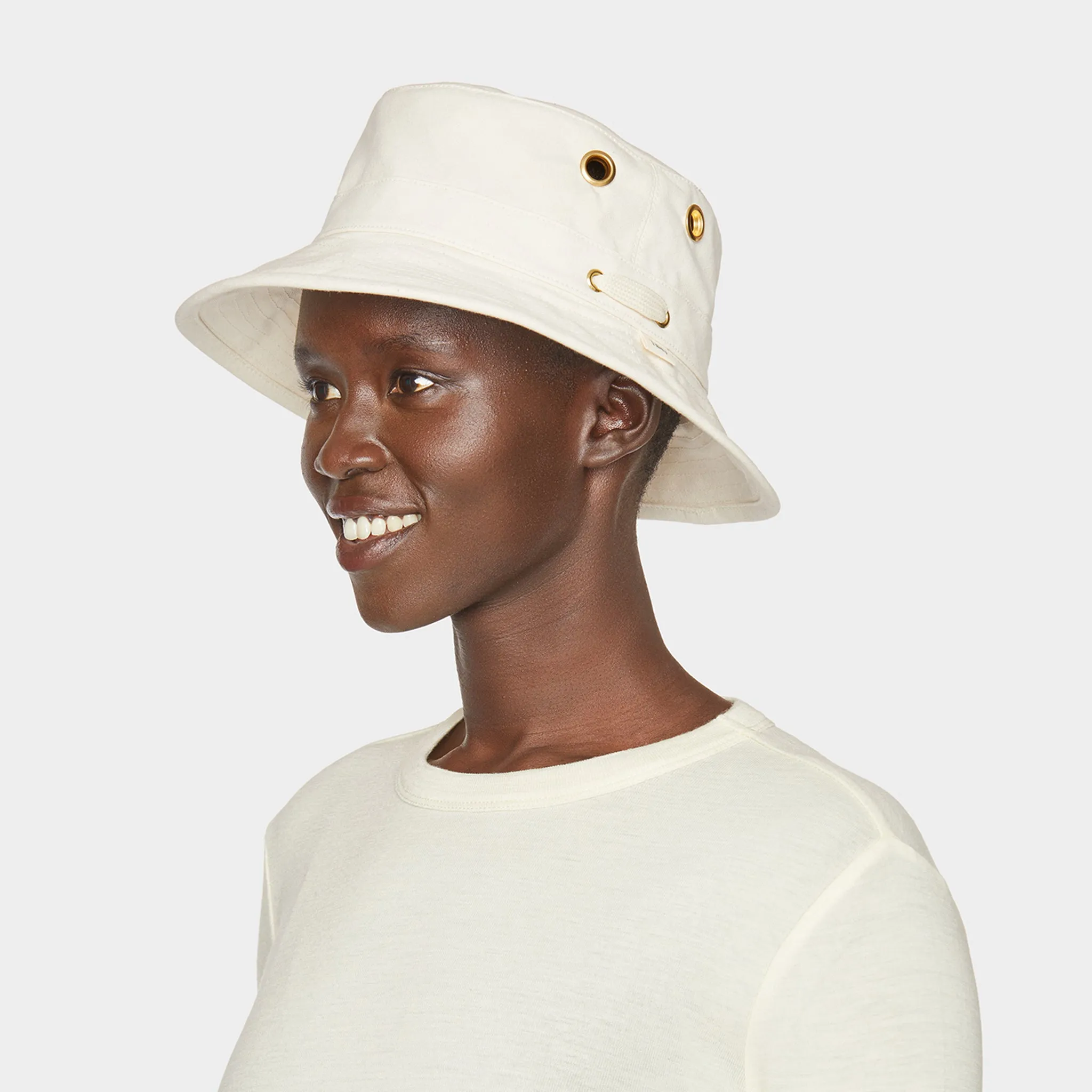 T1 Iconic Bucket Hat